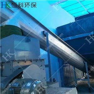 Skrūvju konveijers ar slīpām vārpstām